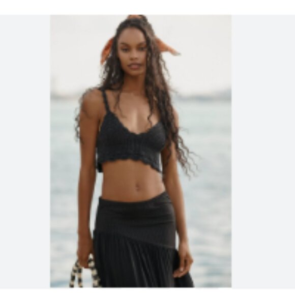 Brand New Mahila V-Neck Crochet Crop Top by Anthropologie - Picture 4 of 5